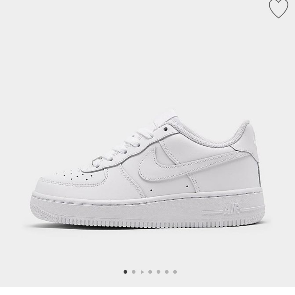 Nike air forces Sz 7 big kids or 8.5 women